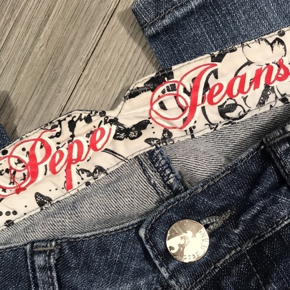 Pepe Jeans London Medium Wash Screen Print Pockets Straight Leg Jeans size 25 - Picture 8 of 12